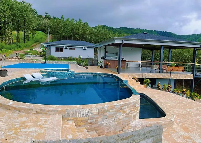 Casa Brisa House In The Mountains 15 Minutes From The Сasa de vacaciones *